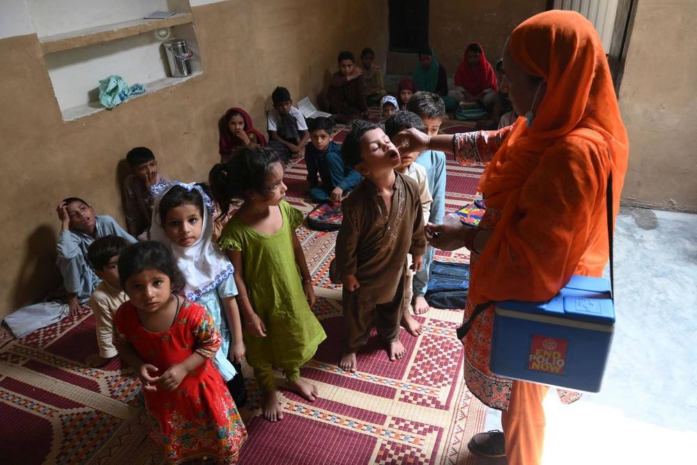 巴基斯坦为什么援助中国,巴基斯坦有困难中国援助什么