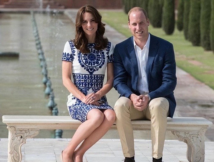 威廉和凯特在泰姬陵落泪视频,威廉怀念凯特年轻时