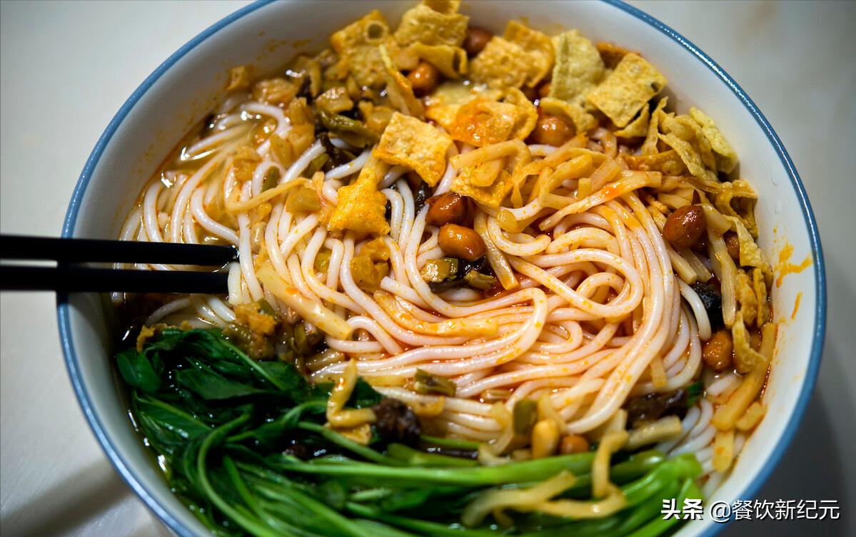 广西螺蛳粉有多受欢迎,广西螺蛳粉到底有多火爆