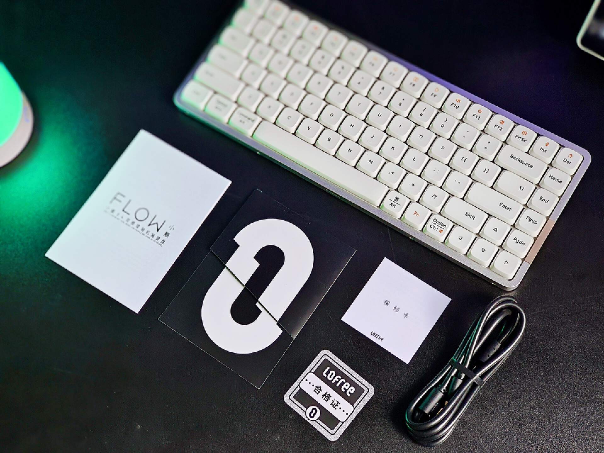 洛斐小顺键盘如何切换设备,洛斐小顺键盘可以自己换轴体吗