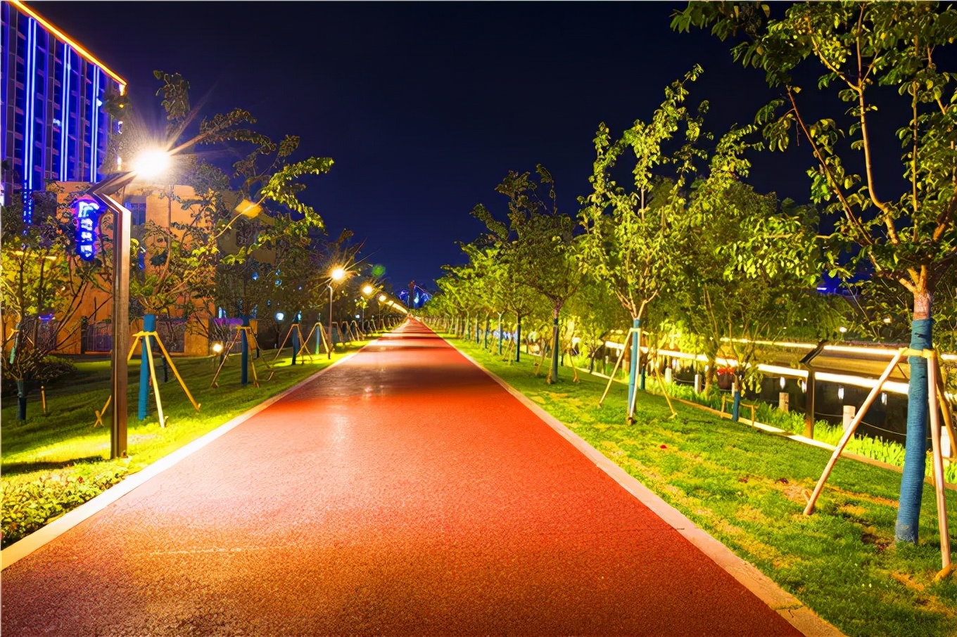南京塑胶健身步道,10条南京最美步道