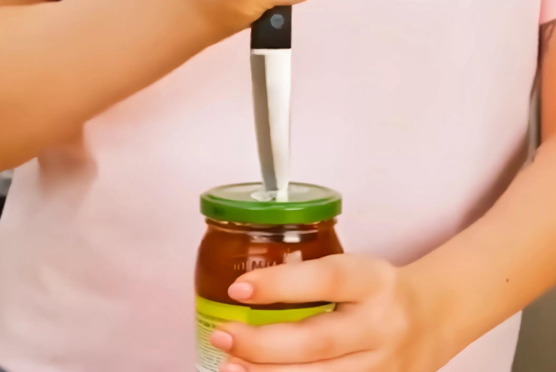 雨伞坏了不要扔简单几步变废为宝,生活实用小妙招雨伞收纳