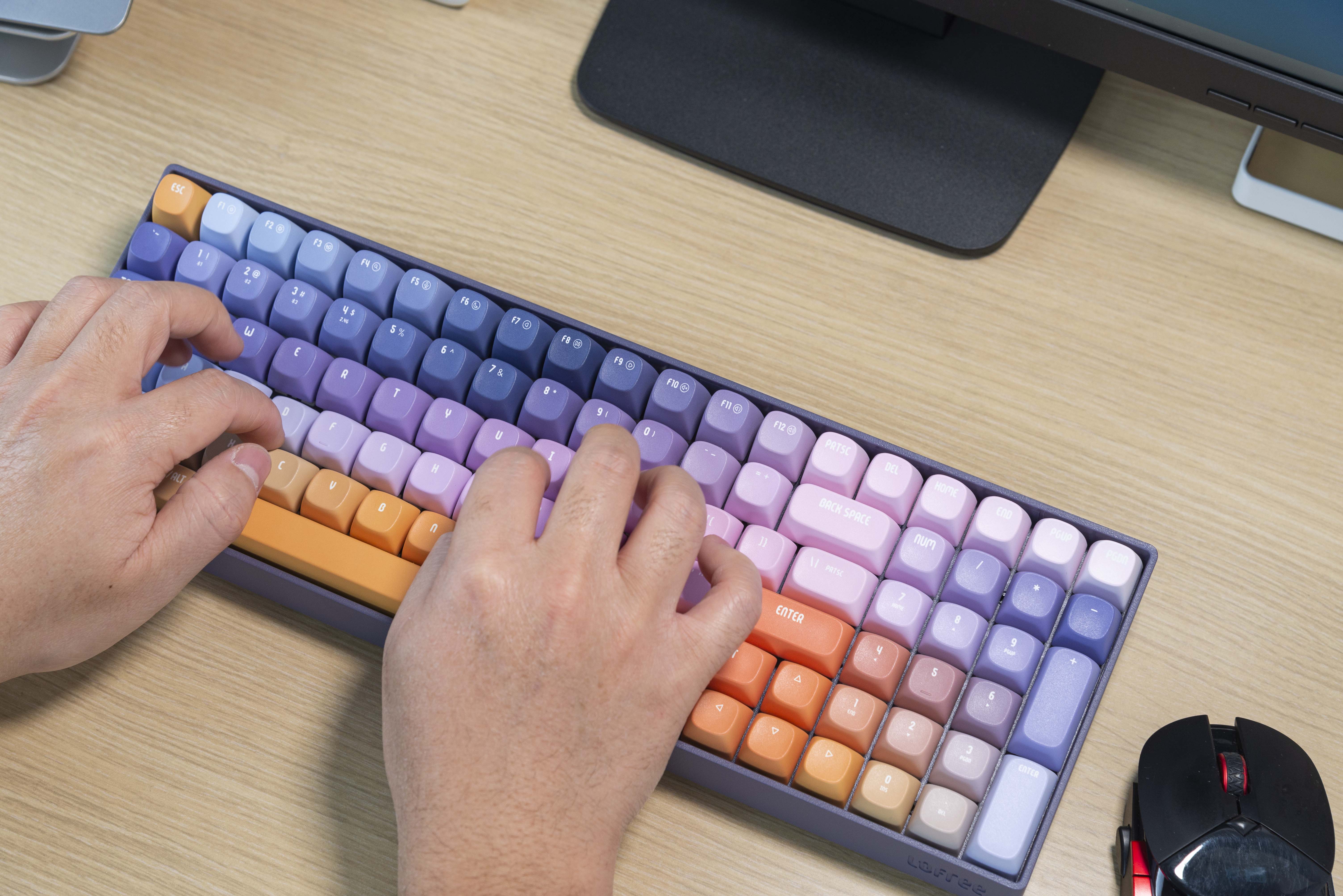 一款为办公场景量身定制的键盘，洛斐小翘星河机械键盘