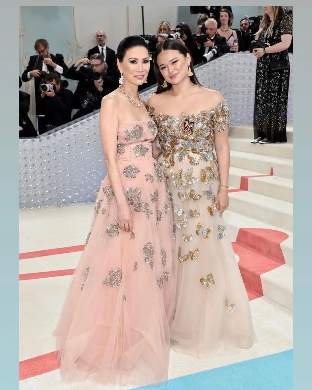 郭晶晶巩俐与明星合影,郭晶晶张曼玉合影