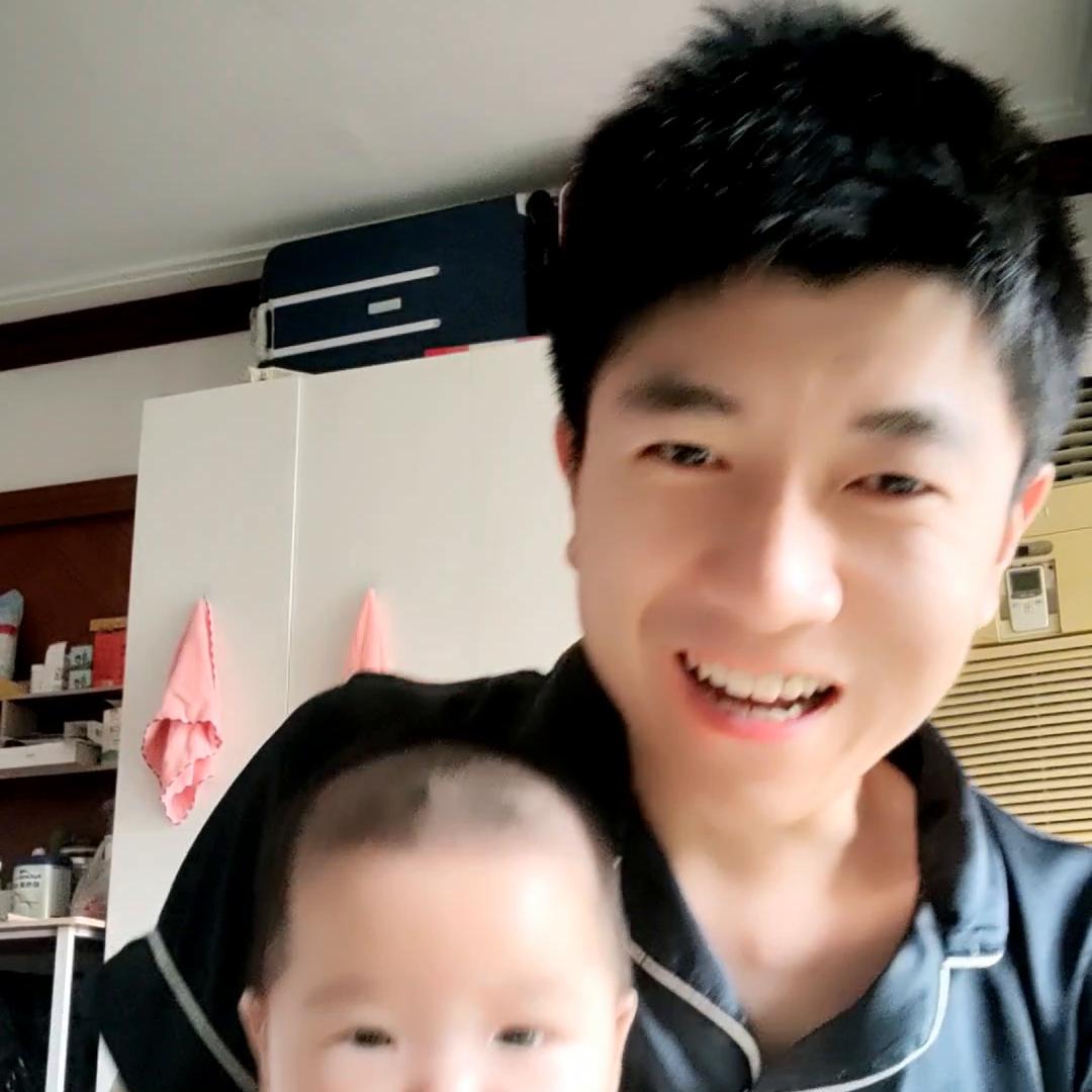 几个月开始喂米粉,你家宝宝什么时候吃米粉