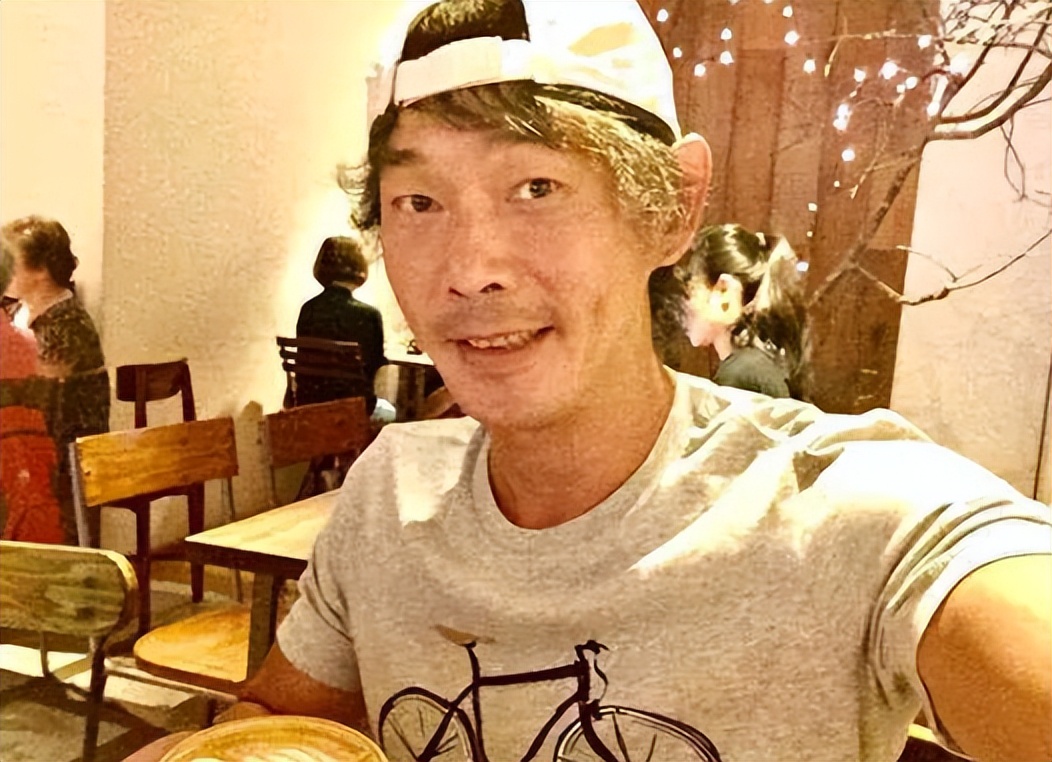 黄品源求妻子的原谅现场视频,情歌王子黄品源前妻