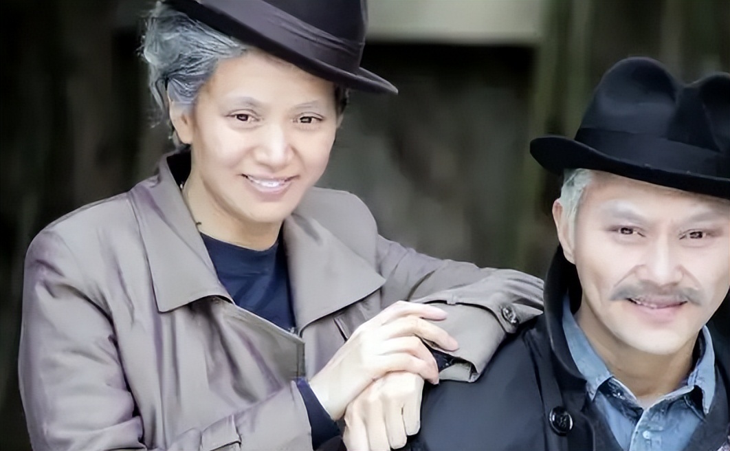 袁咏仪最贵的爱马仕包,最美港姐素颜逛街身价10亿