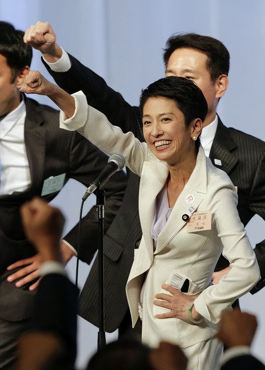 姹夊ジ瀛愬瓩鍚庝汉,姹夊ジ鍚庝汉涓哄浗鏁堝姏