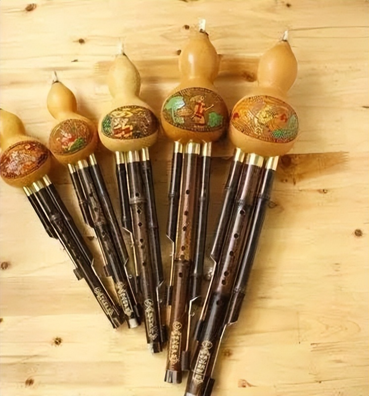 葫芦丝少儿集体课视频教程,轻松学吹葫芦丝入门15页