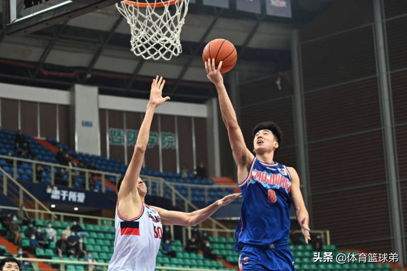 李春江不仅要冲击九连胜，还要大败*疆新**，这份大礼邱彪还吃不下