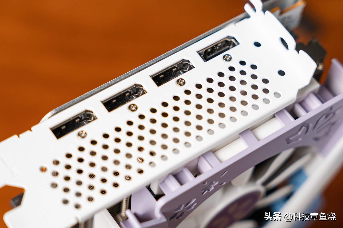 买显卡送显卡,买显卡送自己礼物