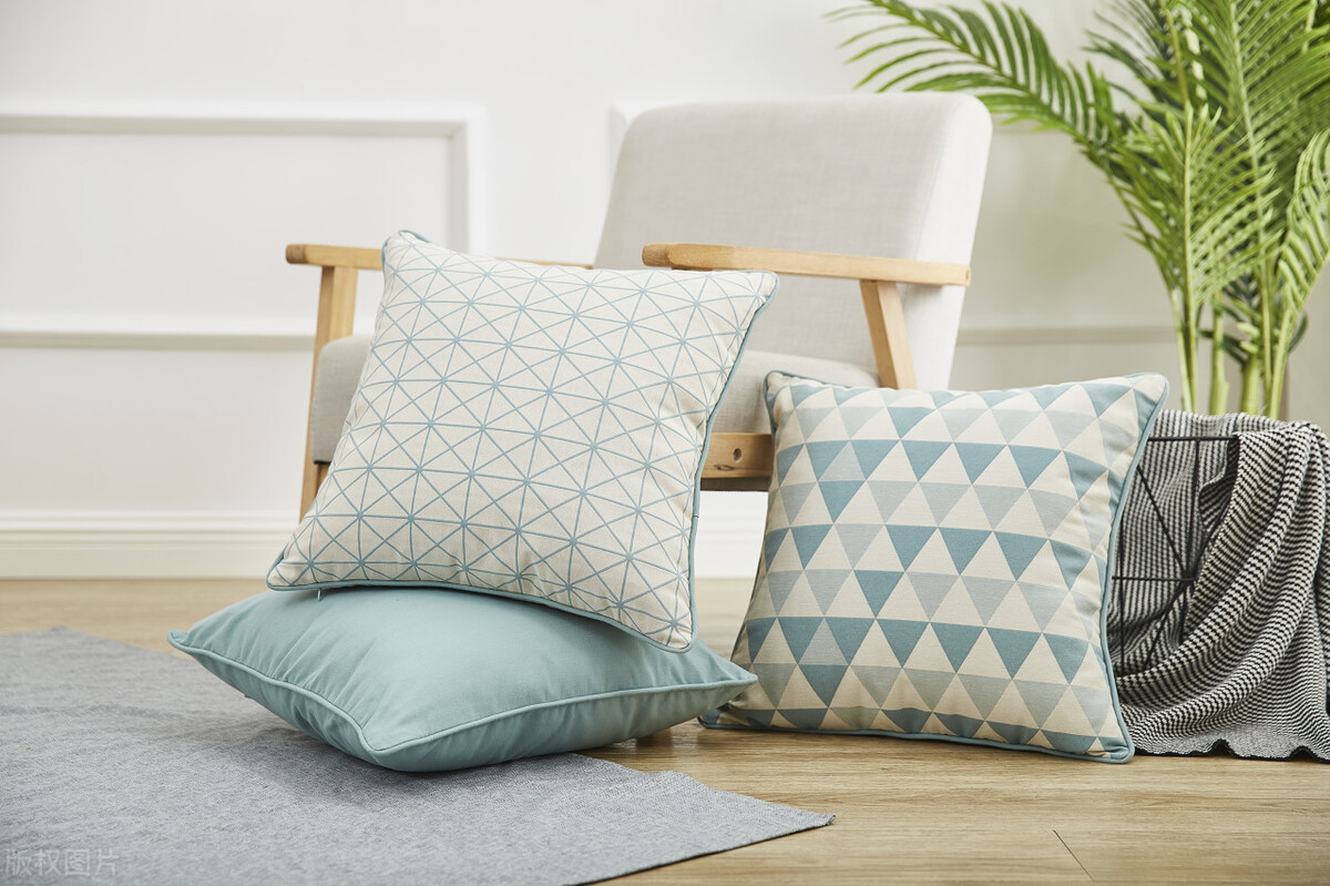 别人说我赚钱的捷径,别人休息我赚钱搞笑文案