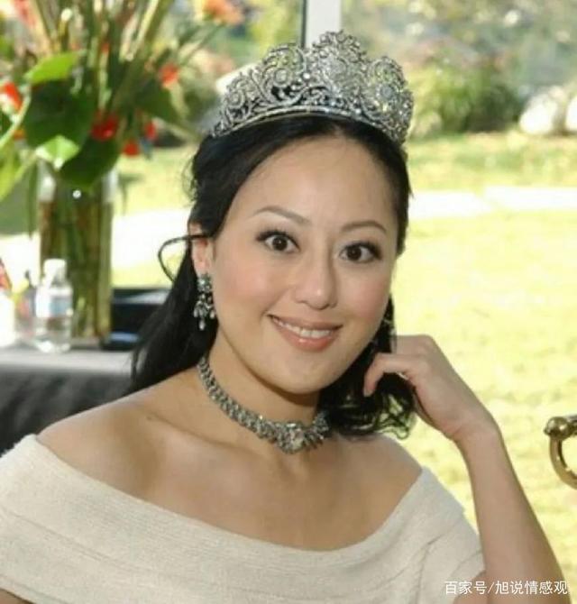 10年靠自己还债2.5亿,成为“带货女王”,她到底凭什么翻身?