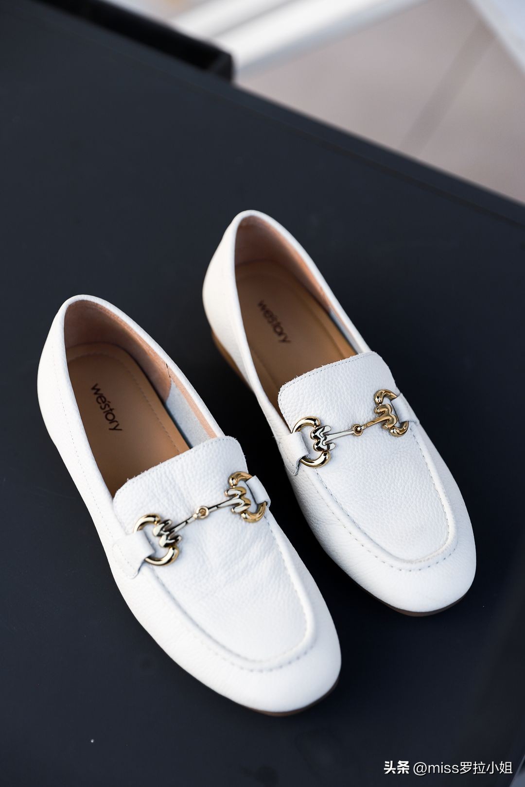 专柜的鞋子一般什么质量,一些正品的鞋子为什么便宜