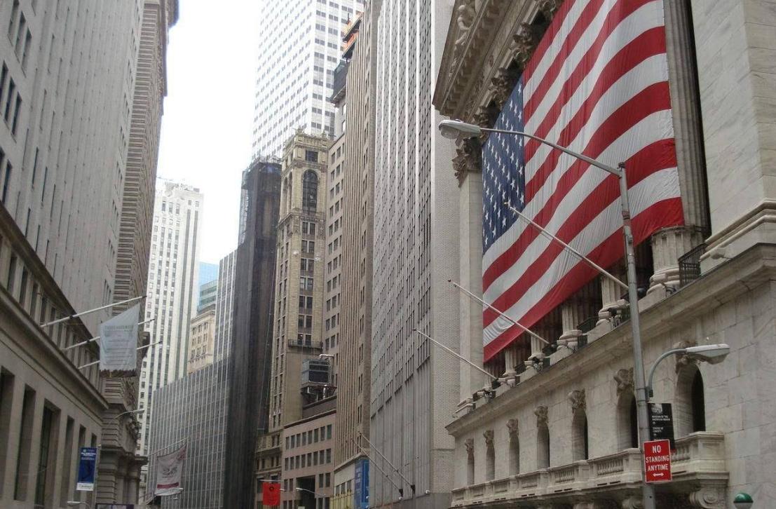 上半年美国gdp和中国gdp对比,美国和中国的gdp差距有多大