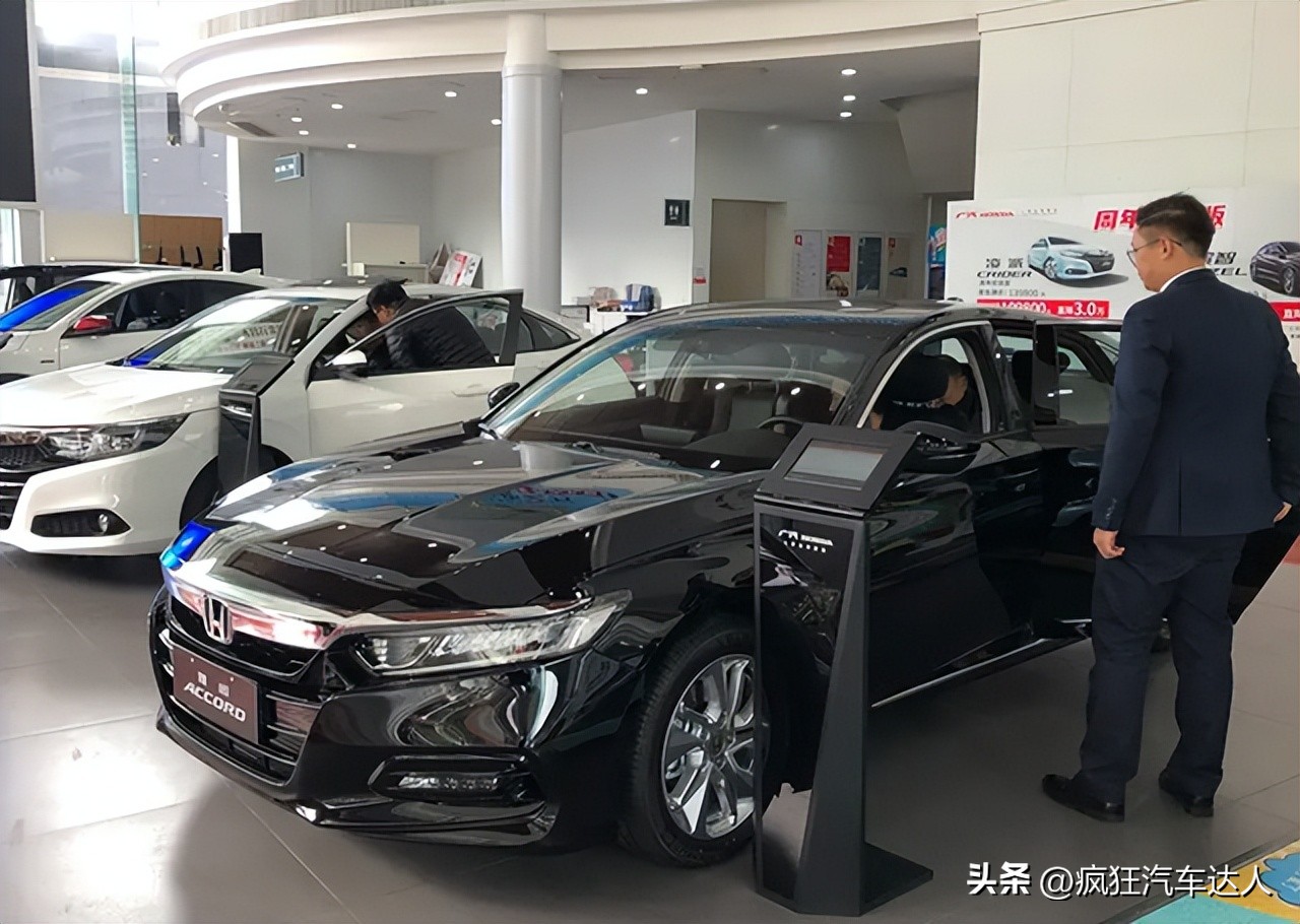 旧车换新车选4s店还是二手车商,车辆置换卖给4s店好还是二手车商