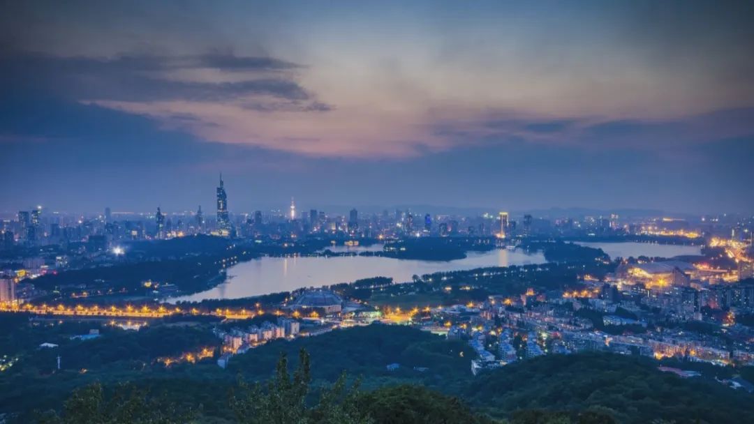 閿愯,閿愯鍥涘窛