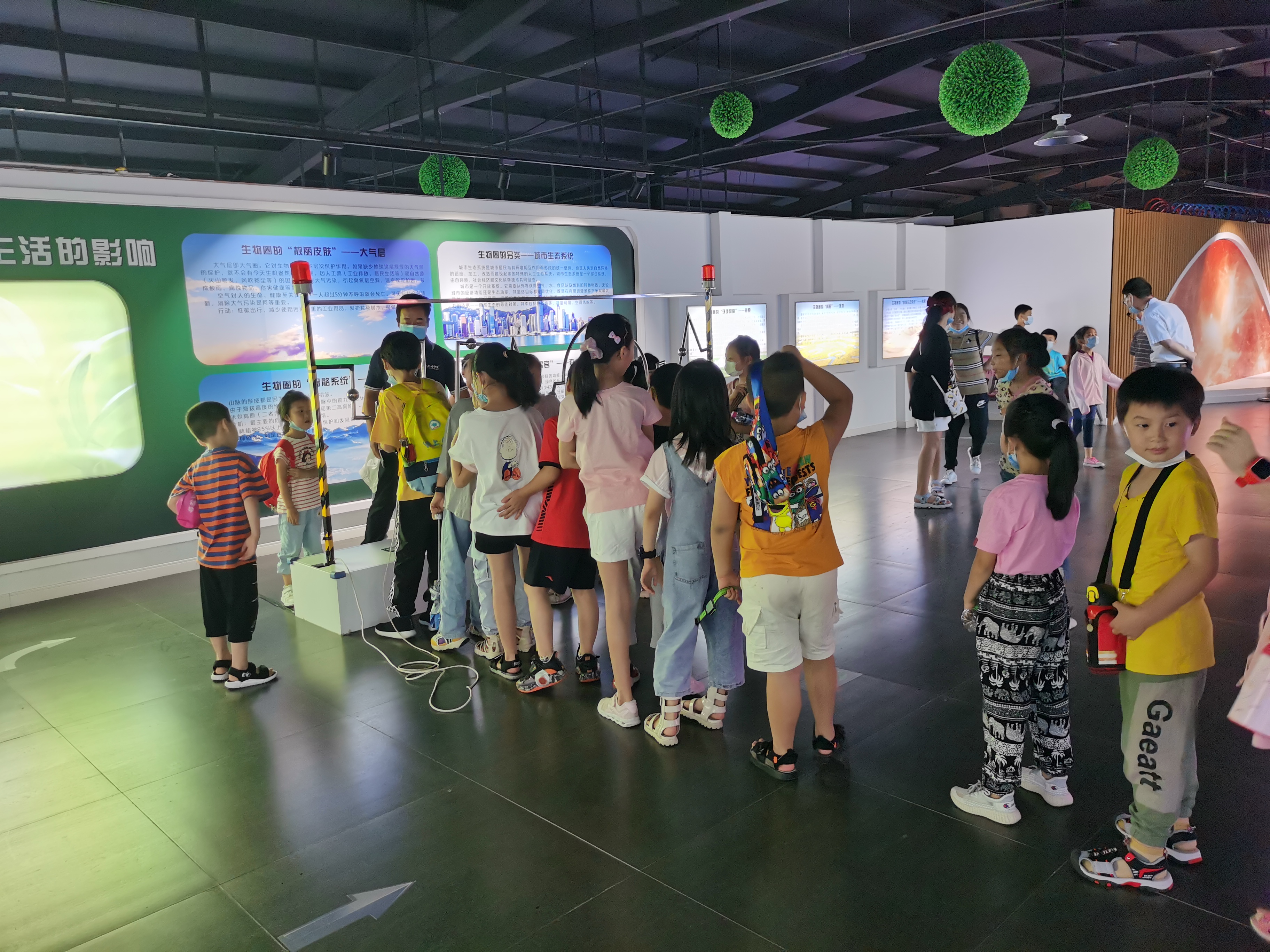 郑州植物园夏季开放时间,郑州夏季适合去哪旅游攻略