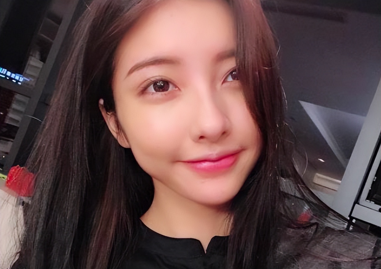 从“纯情少年”到“浪荡公子”，王思聪到底经历了什么？