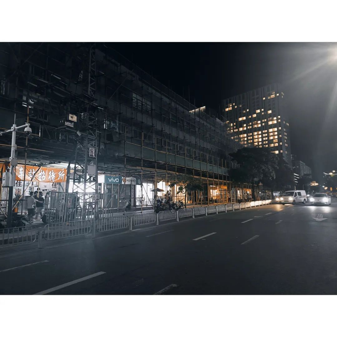 三和青年调查实录：龙华汽车站，这里是深圳最特殊的地方