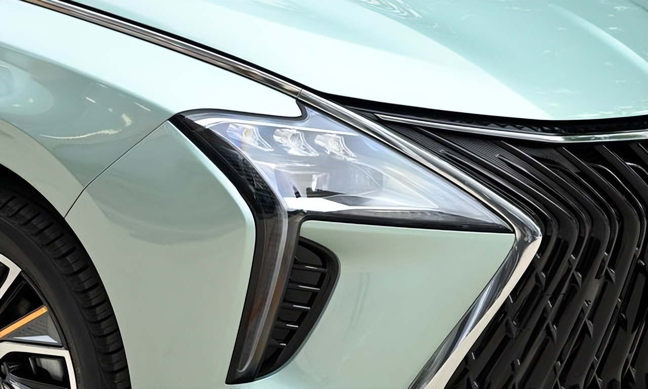 15万没要GL8提了风行游艇，开了520公里，老司机一肚子话要说