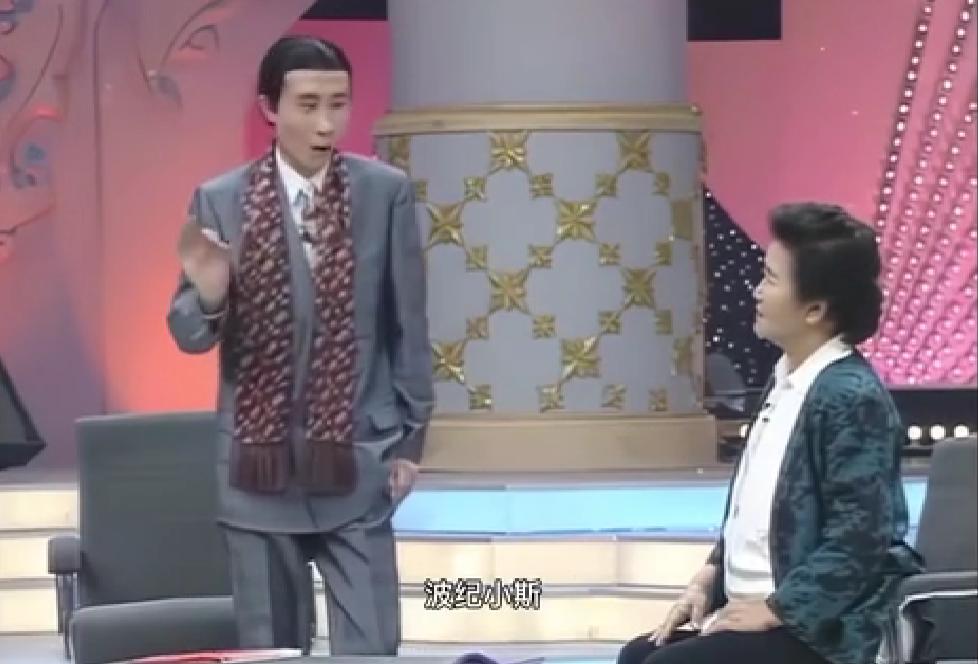 10岁全裸出镜，20岁声称自己仍是处女，“美国舒淇”的裸照风波