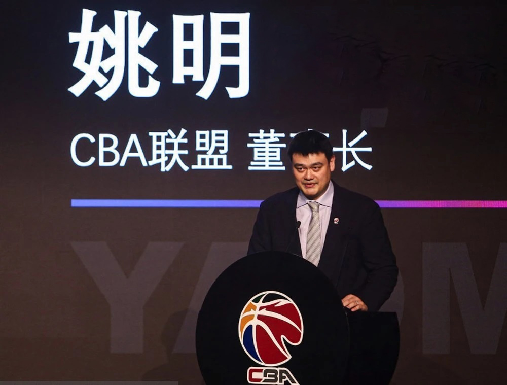 姚明，这些年你太难了！看43岁的你卸任CBA董事长，我长舒了口气