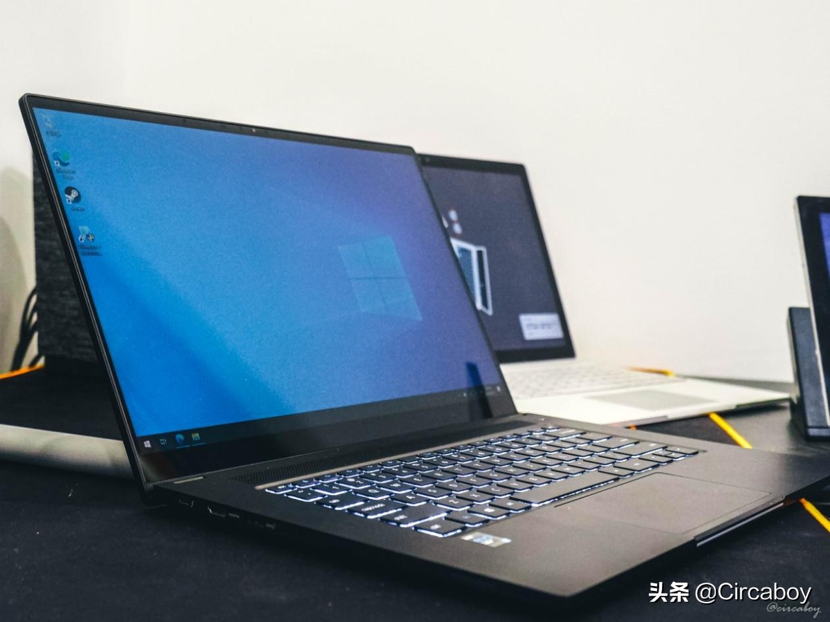 intelnucx15测评,intelnucm1512代值得买吗