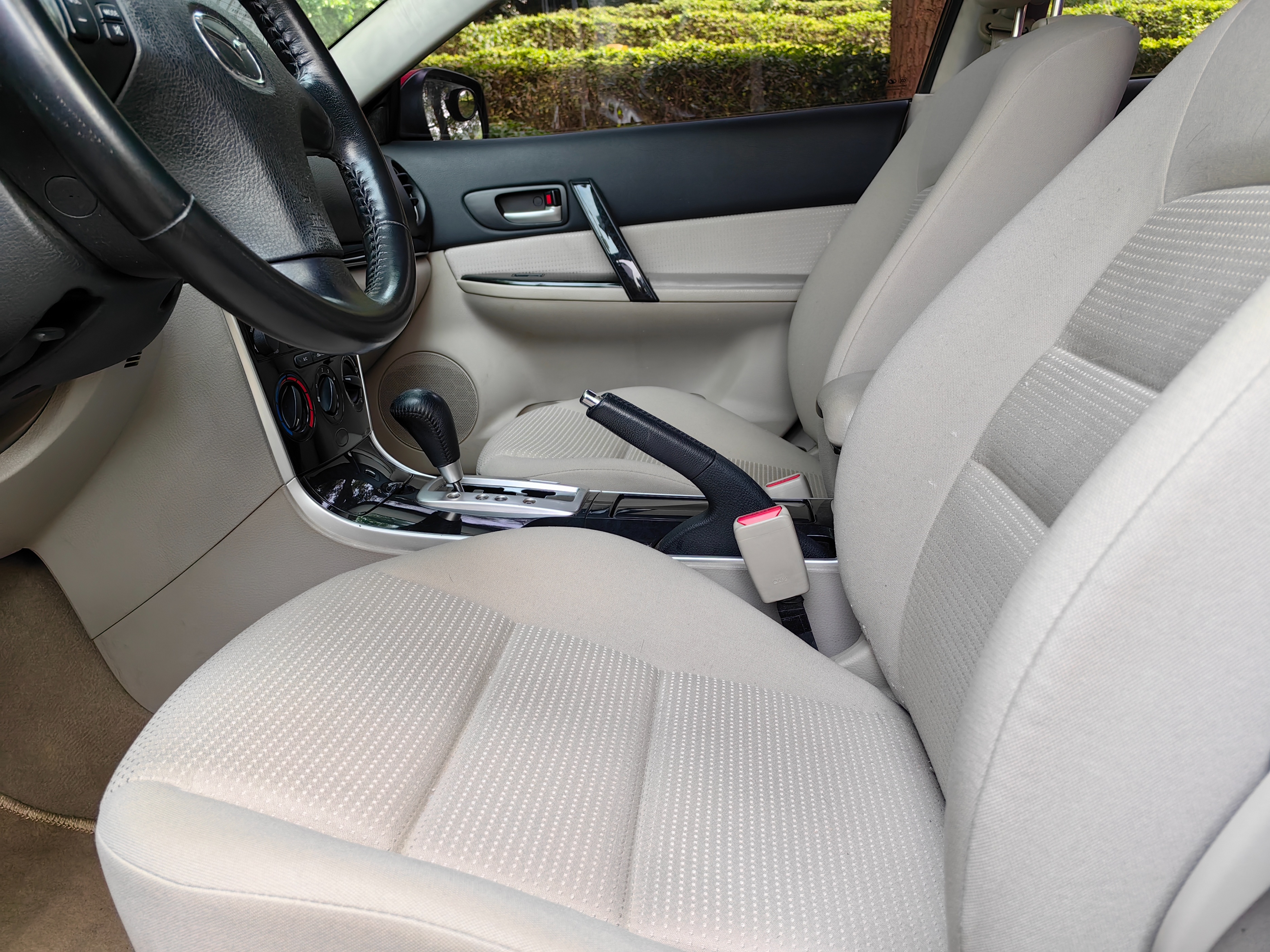 跑了17万公里的马六值得入手吗,2012年马六8万公里现在多少钱