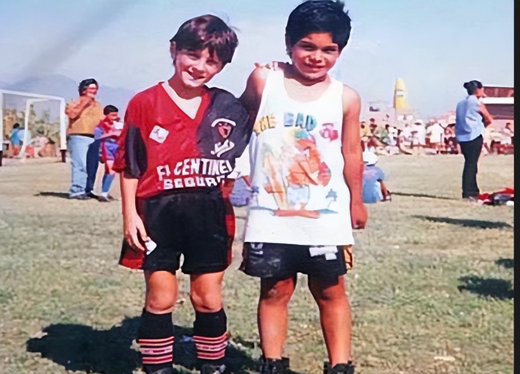 足球神话梅西：为妻子守身如玉13年，最大黑粉竟是亲儿子