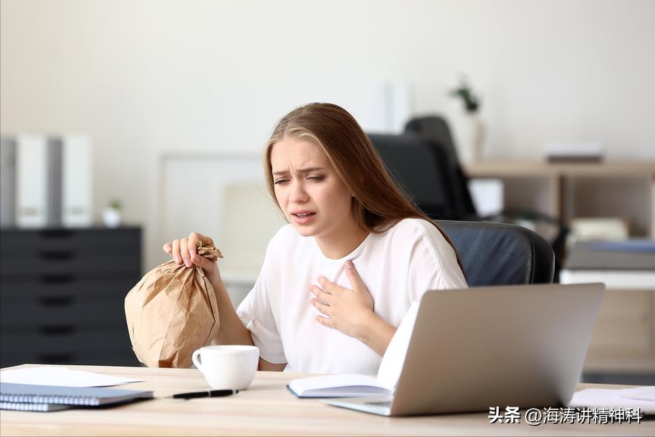 过于害怕紧张会引起哪些症状,年轻人焦虑症吃什么药能缓解心情