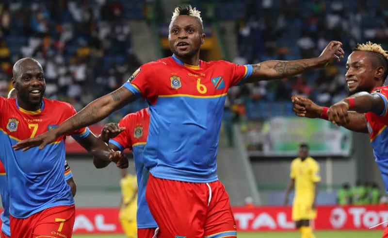 非洲黑星的足球盛宴——细数历届非洲杯金靴得主