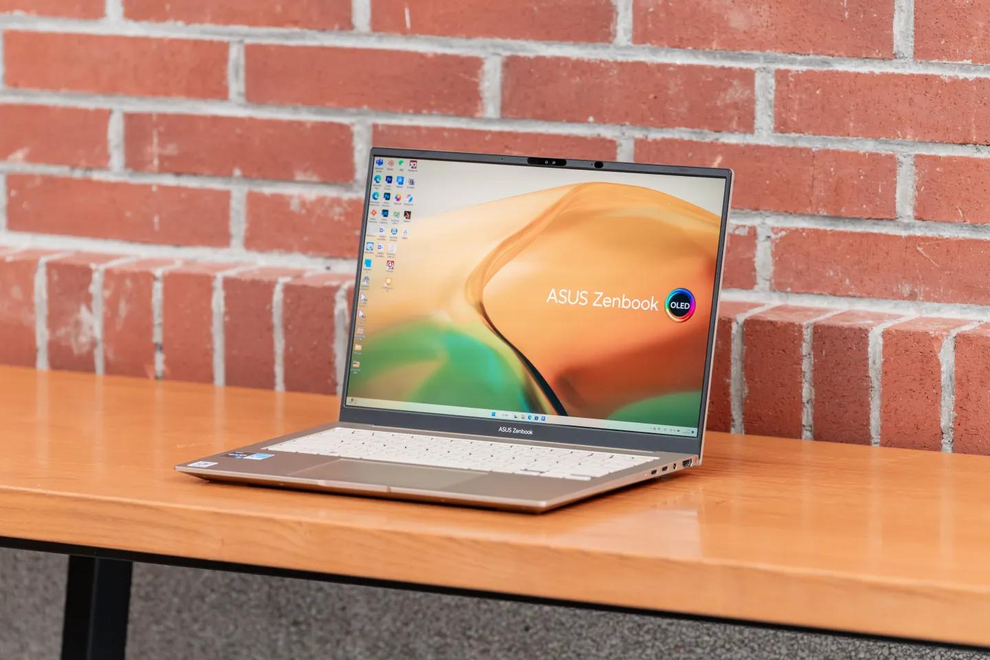 92%屏占比高续航轻薄本华硕灵耀14,2029款华硕灵耀14笔记本值得买吗