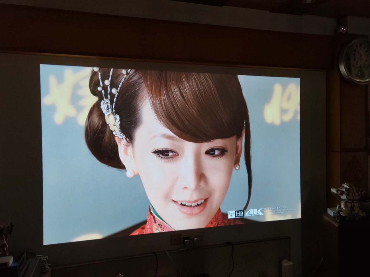 千元极米投影仪,千元极米坚果投影仪