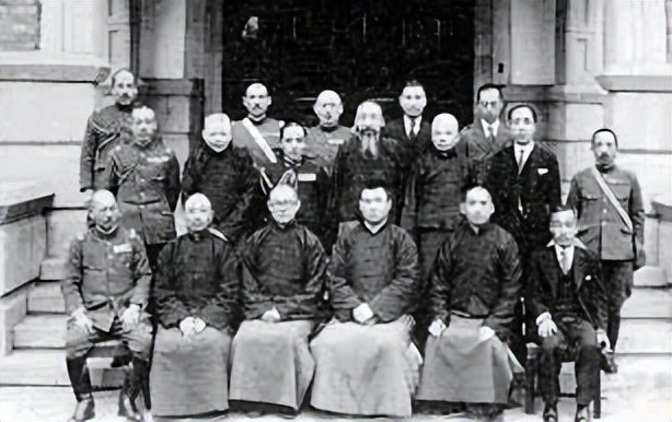 抗战神剧手撕活人原片,抗战神剧手撕活人是什么