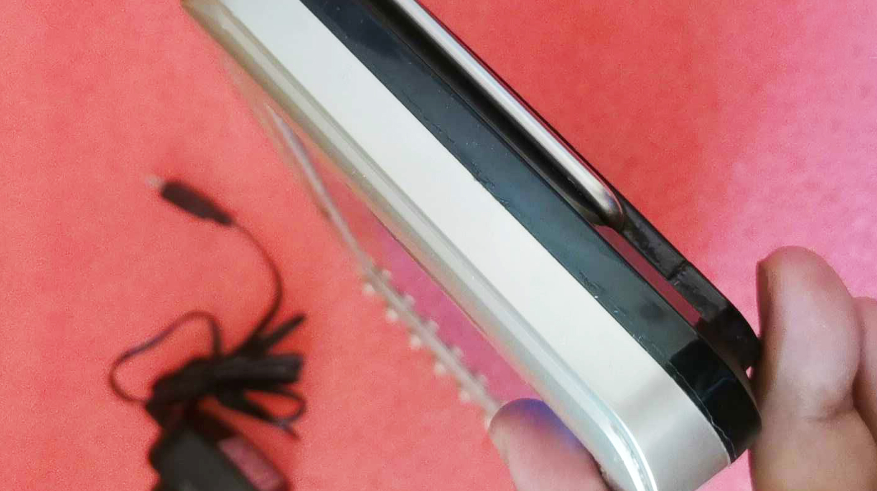 7英寸屏幕单手轻松握持，这款国产辉邦移动电视，无需网络随心用