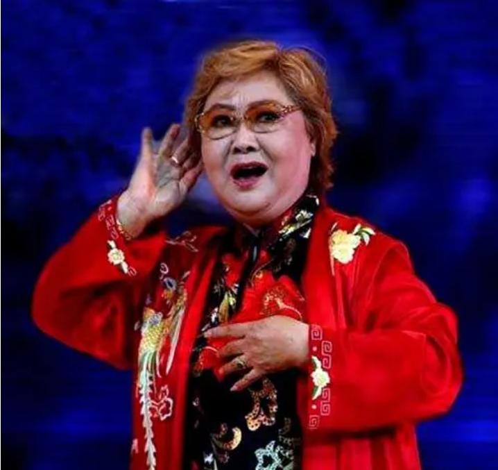 毛阿敏唱功排名,1993梅艳芳毛阿敏视频