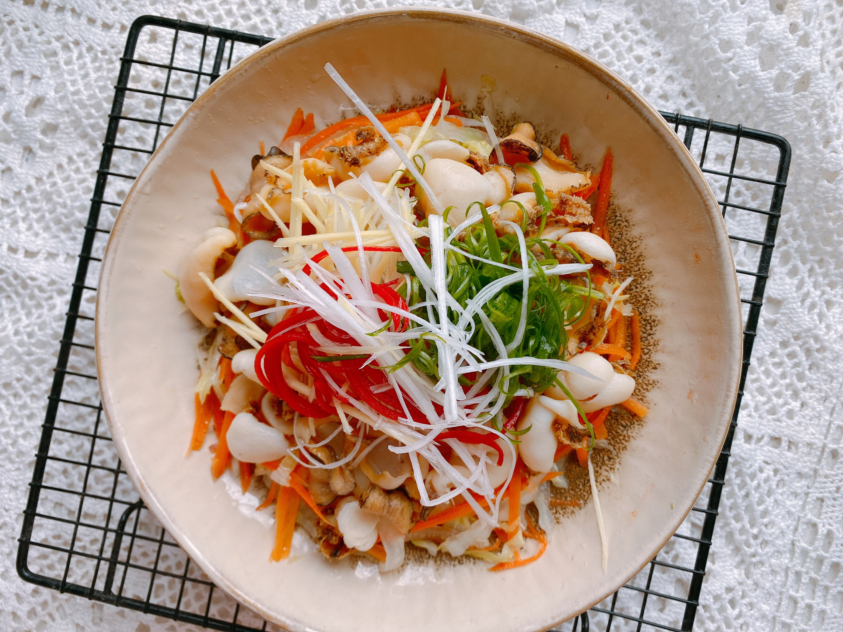 咸香金汤鲍鱼做法,鲜鲍鱼咸香