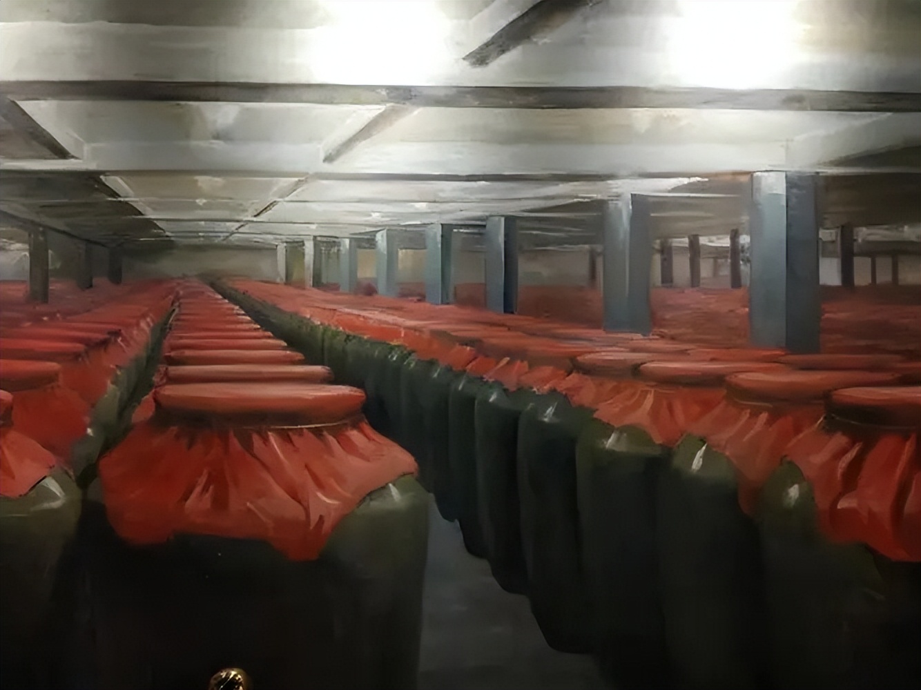 赖茅97香港回归特制酒多少钱一瓶,97年香港回归特制赖茅多少钱一瓶