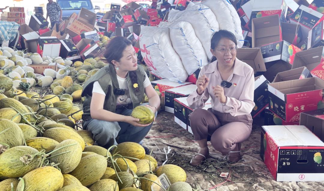 水岸明珠开业大吉,水岸明珠浠水店专场直播