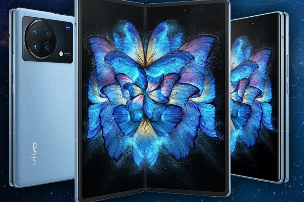 NavitasGaNIC驱动Vivo可折叠手机