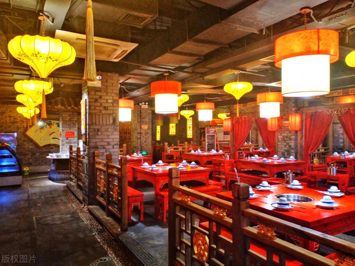 火锅锅底成本高如何盈利,不要钱的锅底