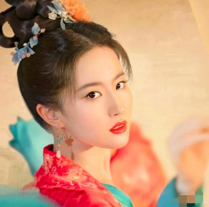 梦华录服饰,梦华录刘亦菲服饰