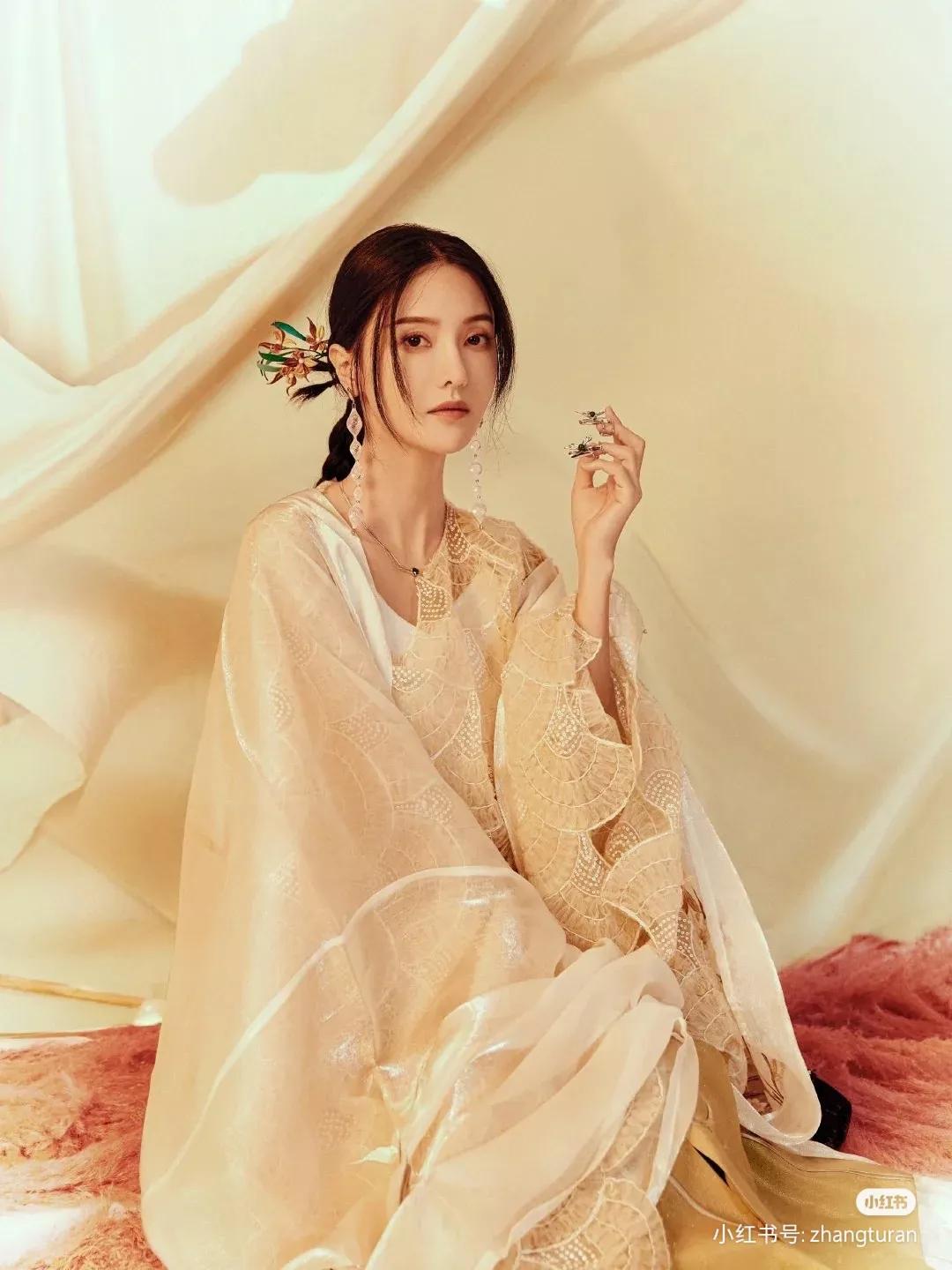 新国风中性服饰,新国风设计感服饰