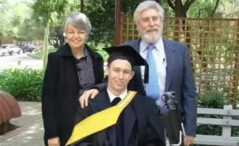 幽灵残疾男孩,幽灵男孩马丁