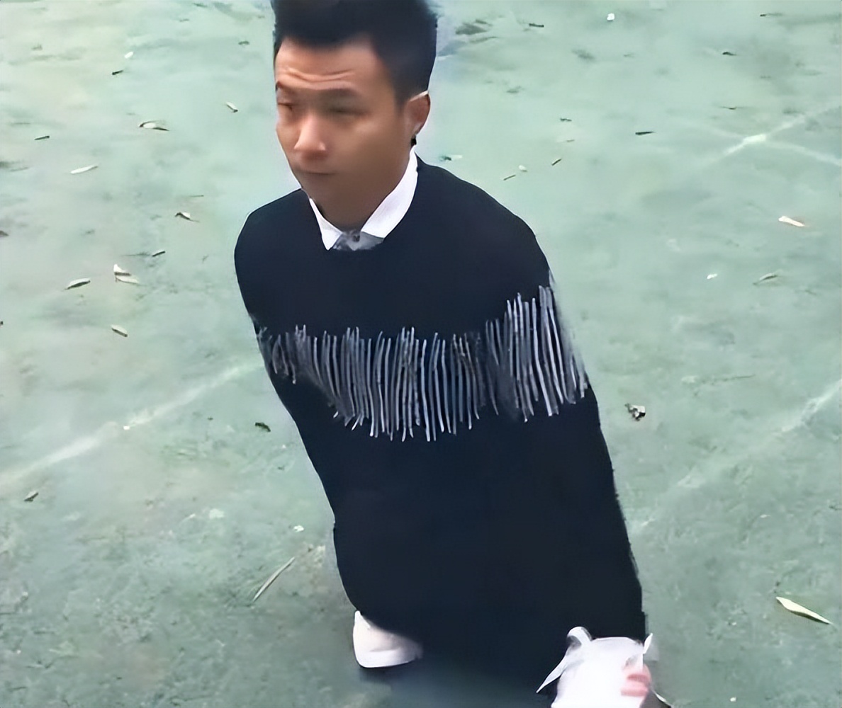 “连体夫妻”走红后，无腿丈夫抛妻弃子另寻新欢，如今生活怎样了