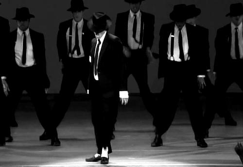 迈克尔杰克逊舞蹈简单教学hiphop,迈克尔杰克逊mj演唱会完整版