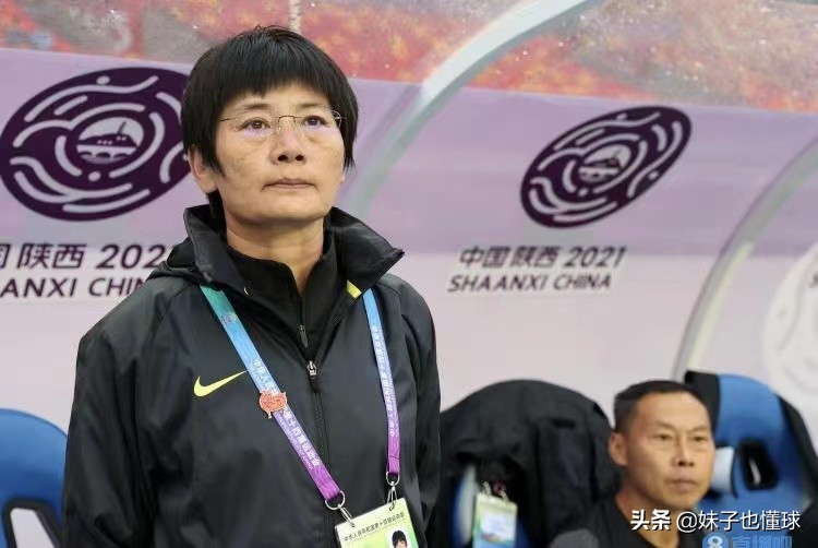 男足发文祝贺女足夺冠,中国女足与男足争夺金牌