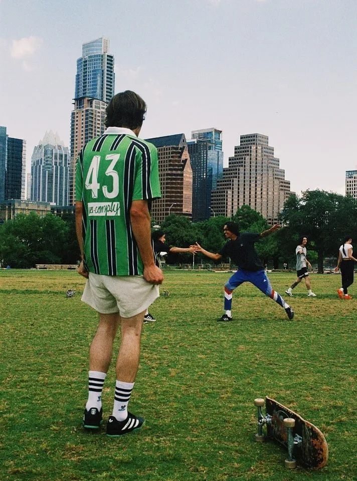 探索足球文化,美国足球发展