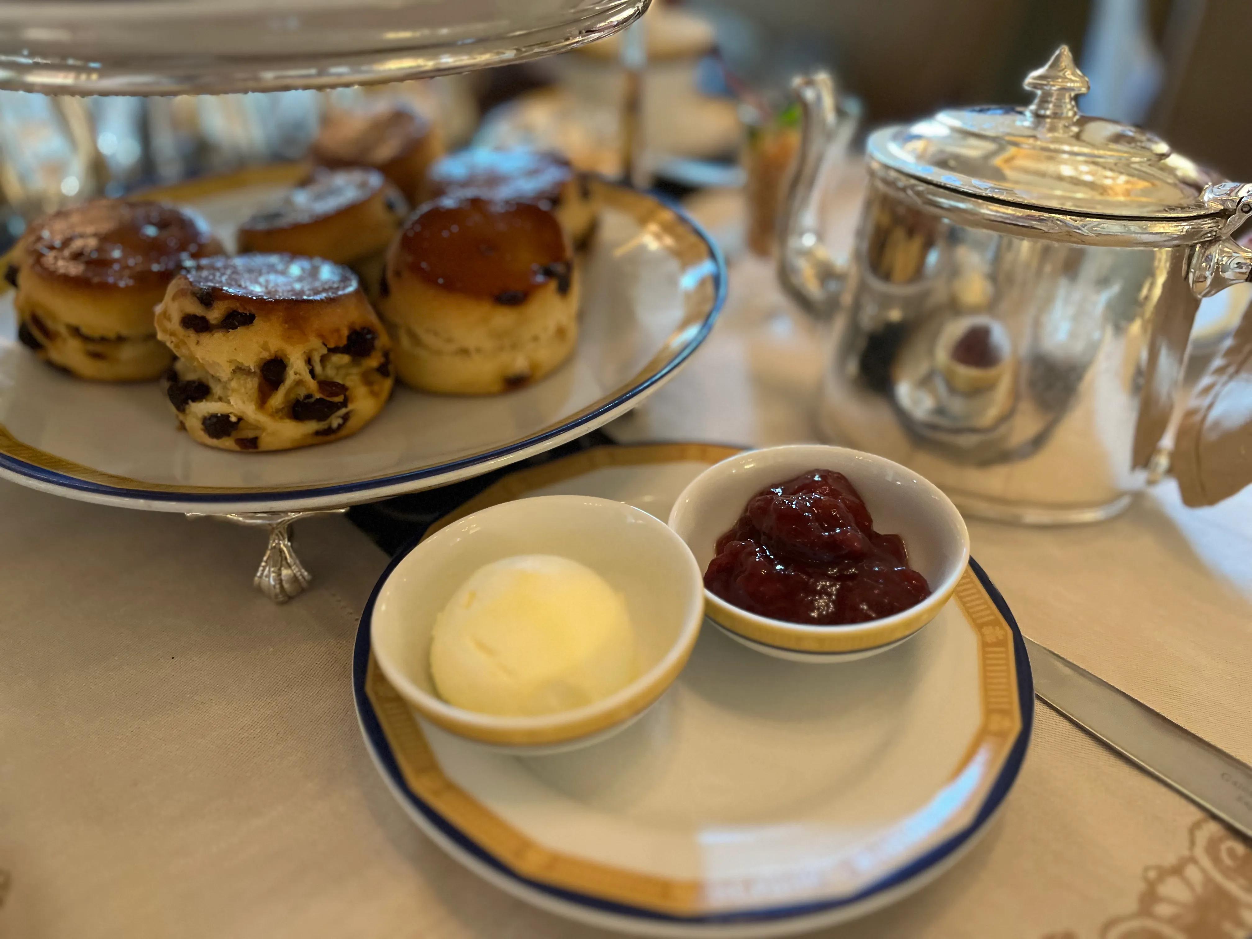香港半岛酒店宴会厅,香港半岛酒店与威斯汀